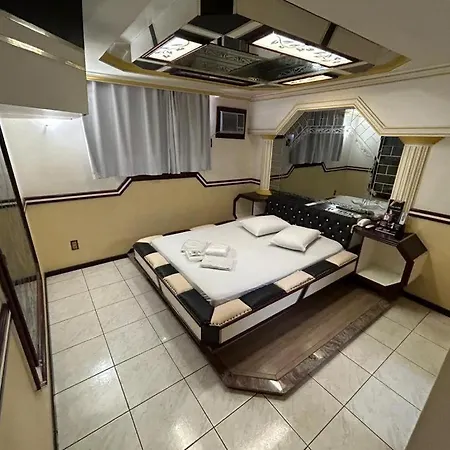 Apice Motel Itu (Adults Only) Exterior photo